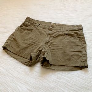 Mother Dropout Cuff off Short in Hula Green